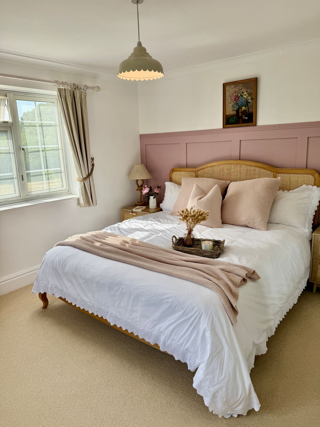 cream cobble loop pile carpet in country bedroom with pink panelling